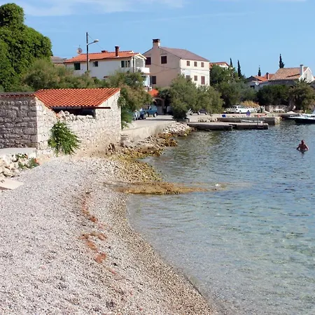 Family Friendly Seaside Preko, Ugljan - 8232 Apartment