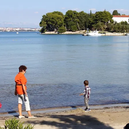 Family Friendly Seaside Preko, Ugljan - 8232 Apartment *