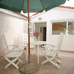 Family Friendly Seaside Preko, Ugljan - 8232 Apartman *